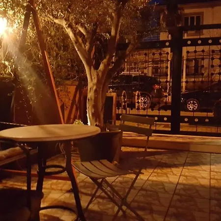 Hostel Andre Tirana